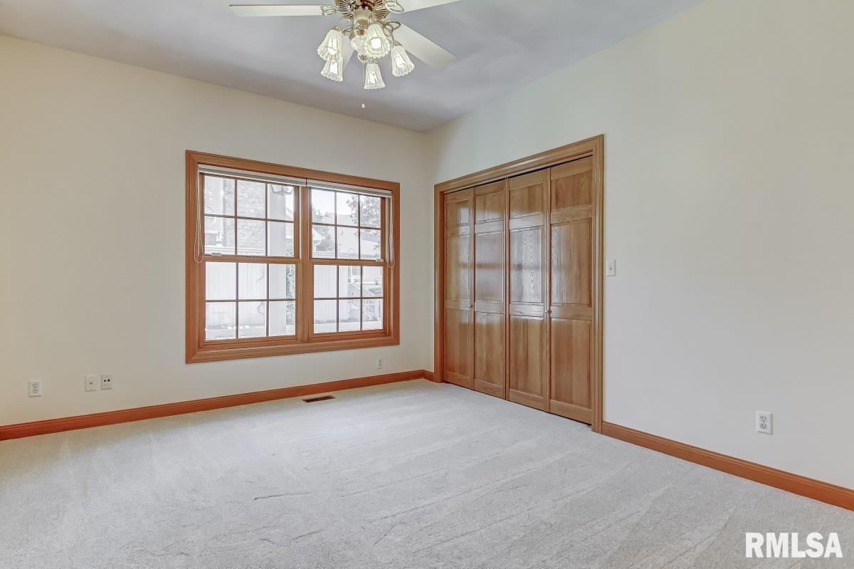 8 Chimney View Lane Sherman, IL 62707 - Photo 27 of 47 Gallery Image 27