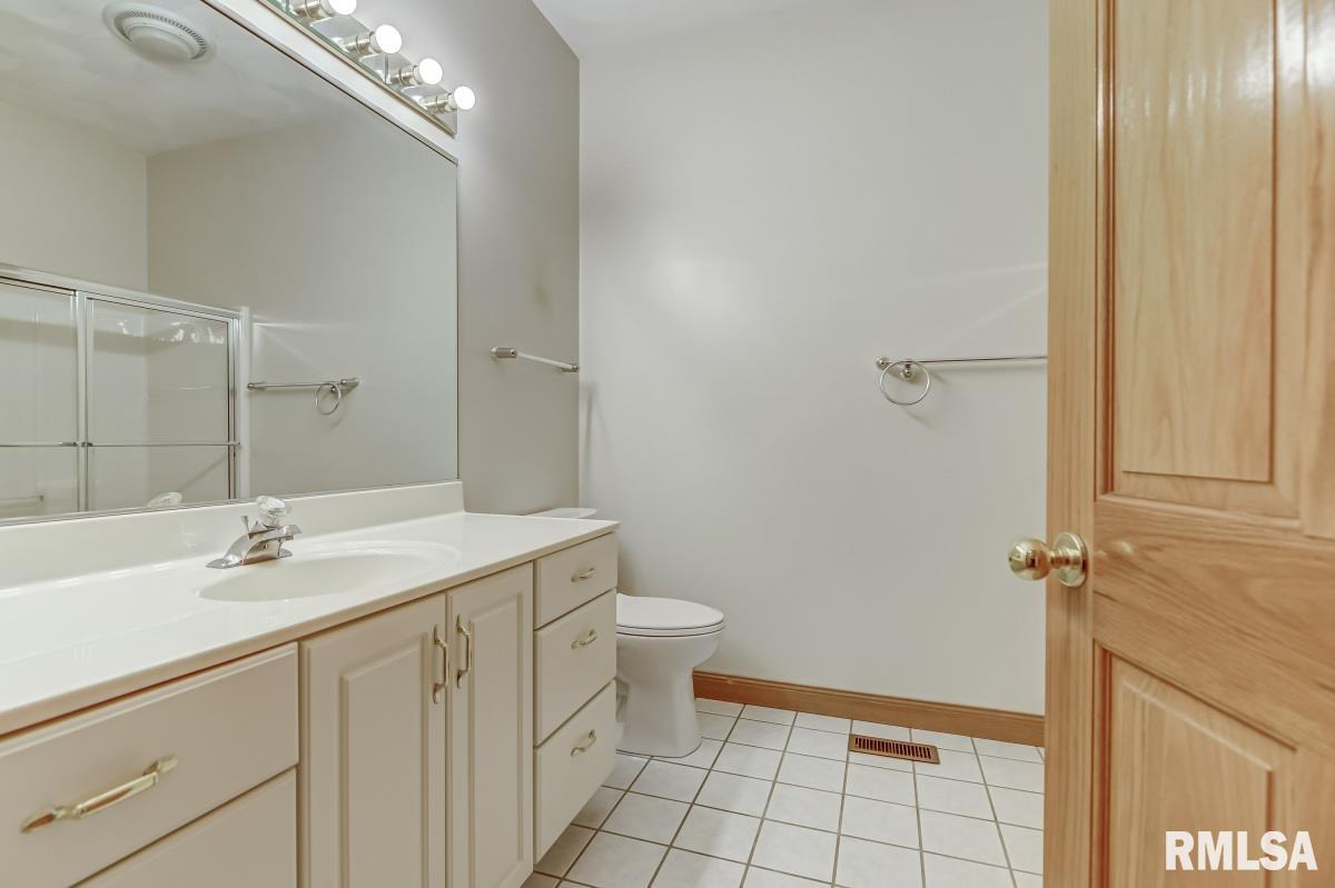 8 Chimney View Lane Sherman, IL 62707 - Photo 30 of 47 Gallery Image 30