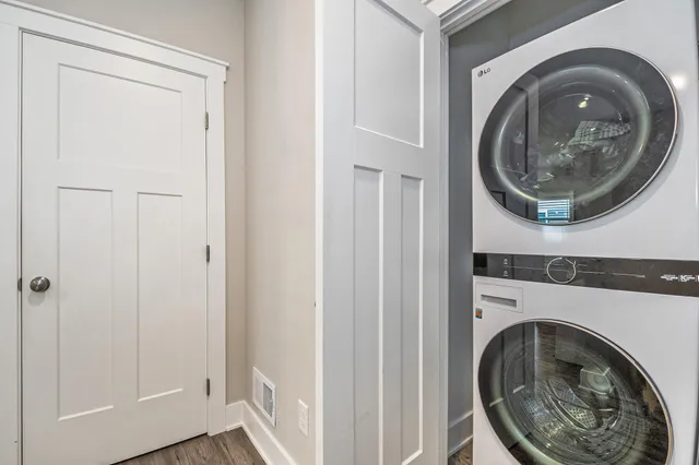 $337,000 | 245 Liberty Street Northwest, Sparta, MI 49345