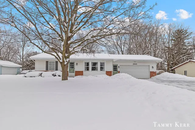 $339,000 | 3665 Remembrance Road Northwest, Grand Rapids, MI 49534