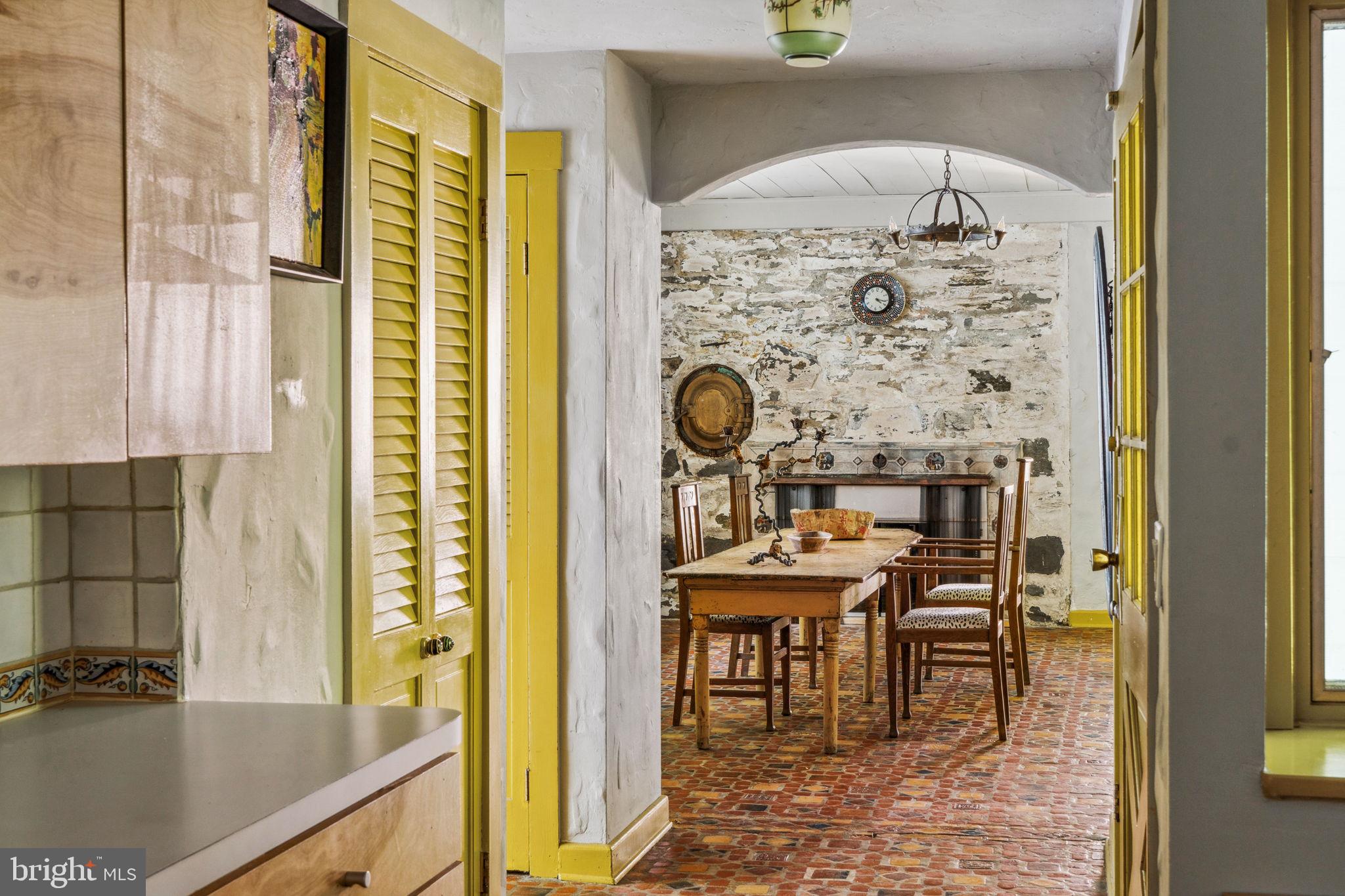 117 Arden Road Conshohocken, PA 19428 - Photo 12 of 82