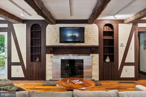 $850,000 | 117 Arden Road, Conshohocken, PA 19428