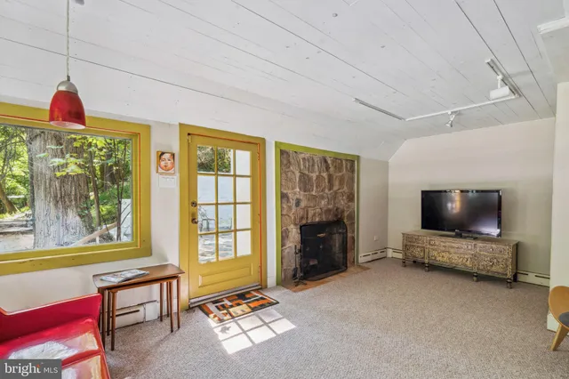 $790,000 | 117 Arden Road, Conshohocken, PA 19428