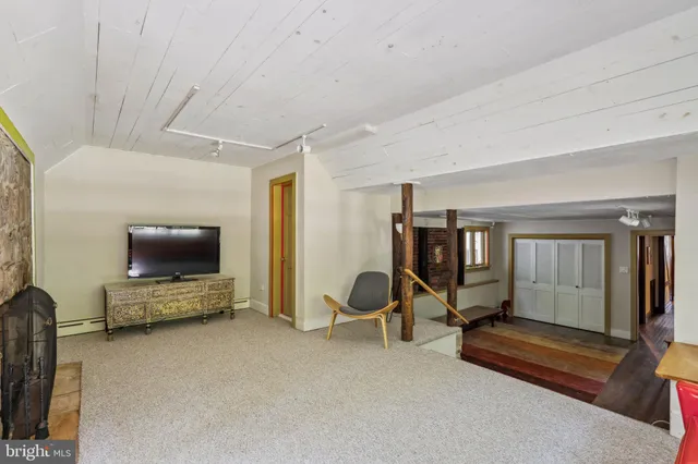 $790,000 | 117 Arden Road, Conshohocken, PA 19428