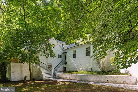 $850,000 | 117 Arden Road, Conshohocken, PA 19428