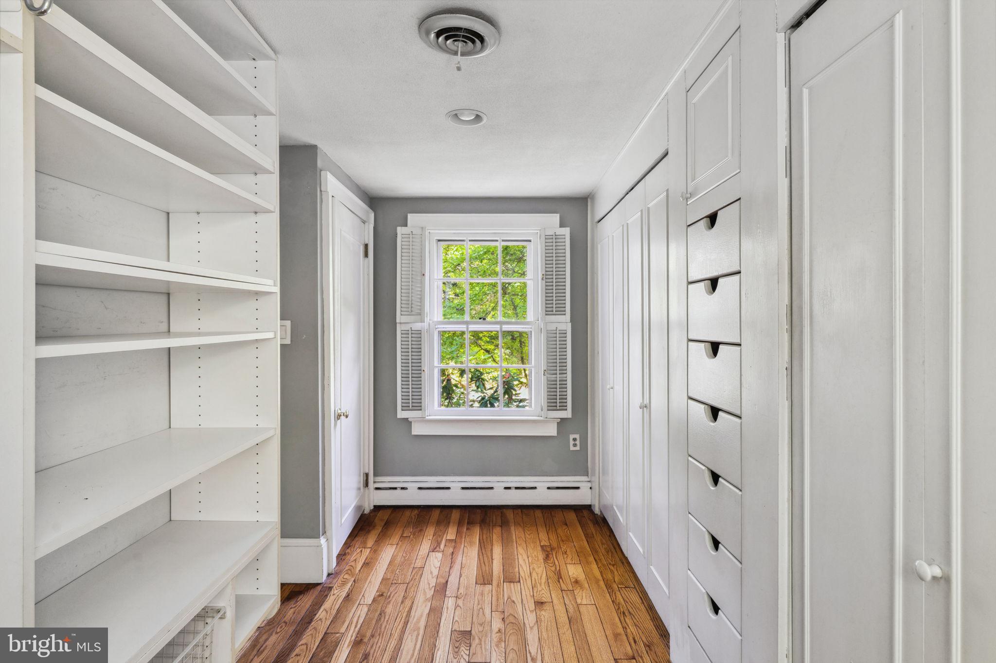 117 Arden Road Conshohocken, PA 19428 - Photo 41 of 82 Dressing Room