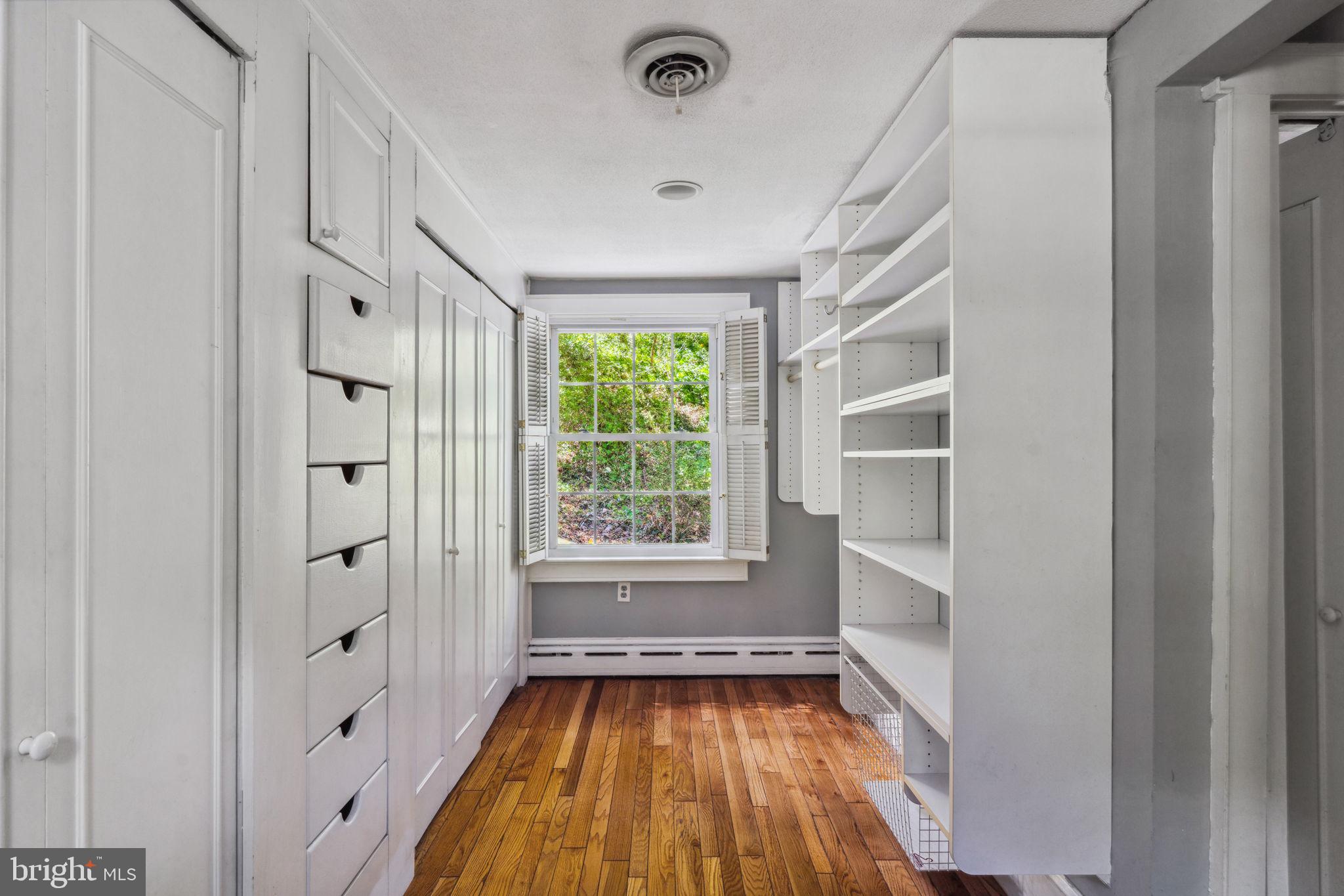 117 Arden Road Conshohocken, PA 19428 - Photo 42 of 82 Dressing Room