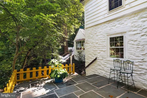 $850,000 | 117 Arden Road, Conshohocken, PA 19428