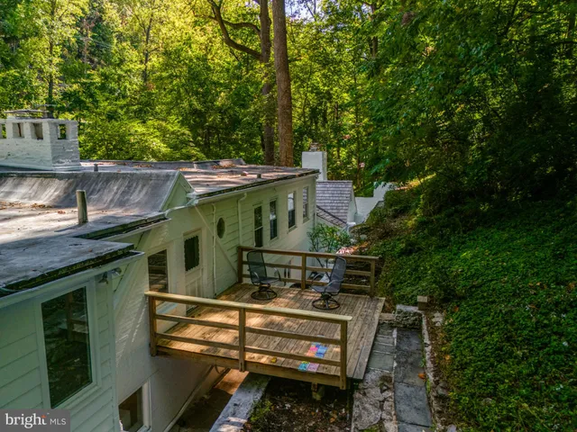 $850,000 | 117 Arden Road, Conshohocken, PA 19428