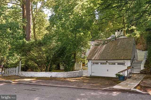 $850,000 | 117 Arden Road, Conshohocken, PA 19428