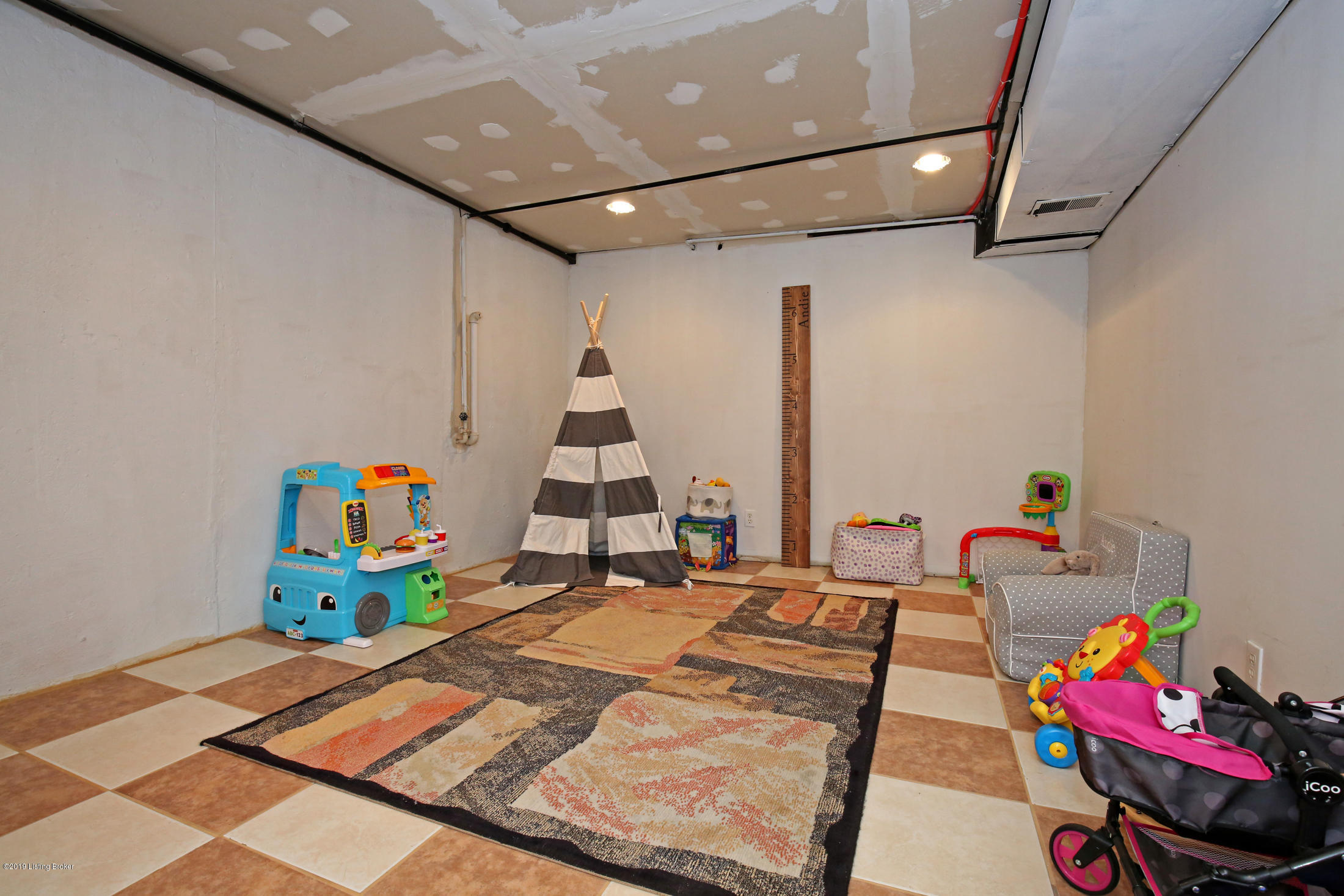 311 Oread Road Louisville, KY 40207 - Photo 21 of 25 Basement