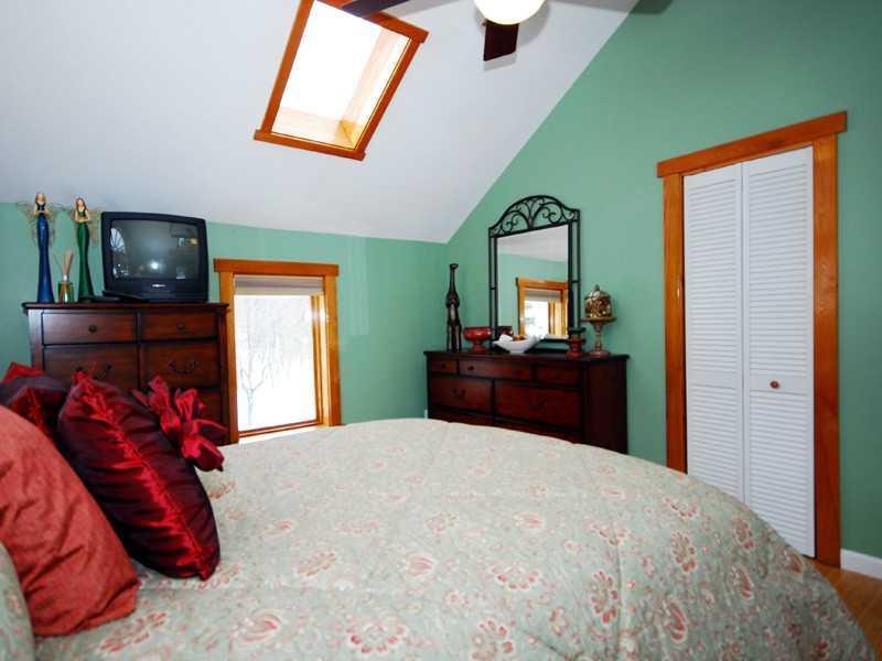 181 North Shore Road Gray, ME 04039 - Photo 24 of 35 Bedroom.