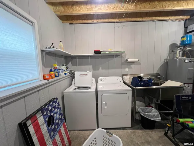 $525,000 | 895 Lake Shore Drive North, Goreville, IL 62939