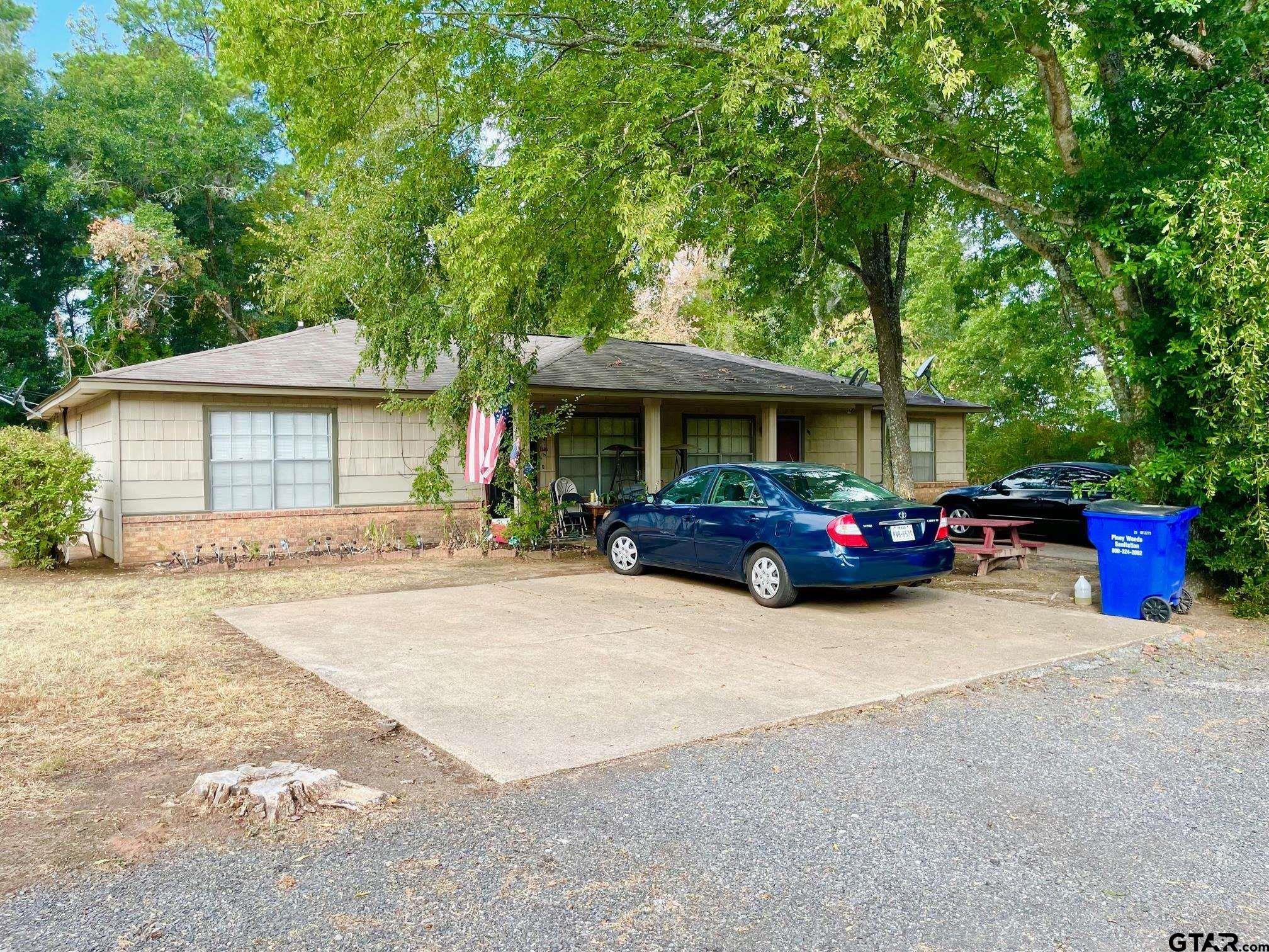 2301 North 6th Street Crockett, TX 75835 - Photo 6 of 12