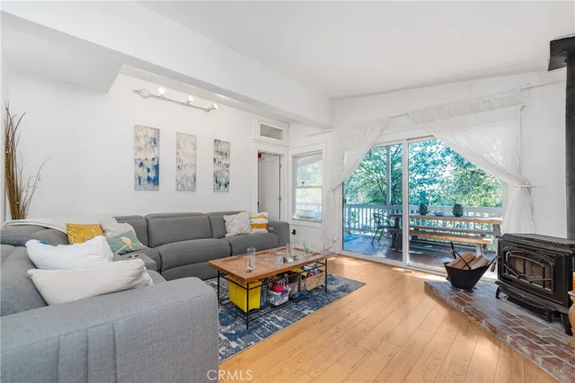 $325,000 | 23777 Mulholland Highway, Unit 86, Calabasas, CA 91302