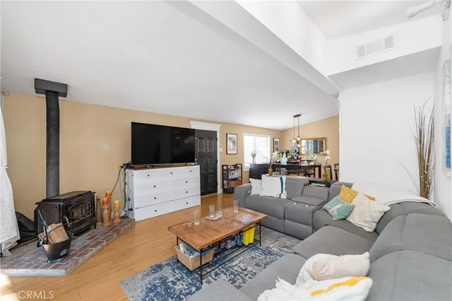 $325,000 | 23777 Mulholland Highway, Unit 86, Calabasas, CA 91302