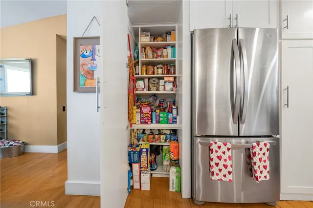 $325,000 | 23777 Mulholland Highway, Unit 86, Calabasas, CA 91302