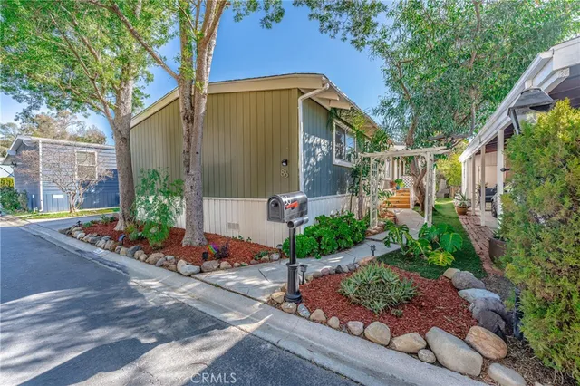 $325,000 | 23777 Mulholland Highway, Unit 86, Calabasas, CA 91302