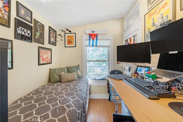 $325,000 | 23777 Mulholland Highway, Unit 86, Calabasas, CA 91302