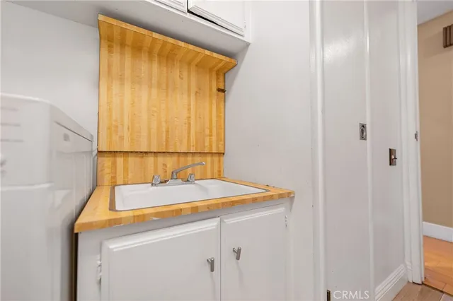 $325,000 | 23777 Mulholland Highway, Unit 86, Calabasas, CA 91302