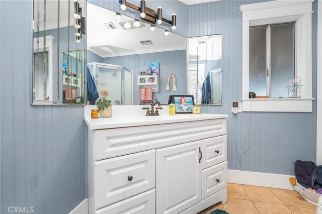 $325,000 | 23777 Mulholland Highway, Unit 86, Calabasas, CA 91302