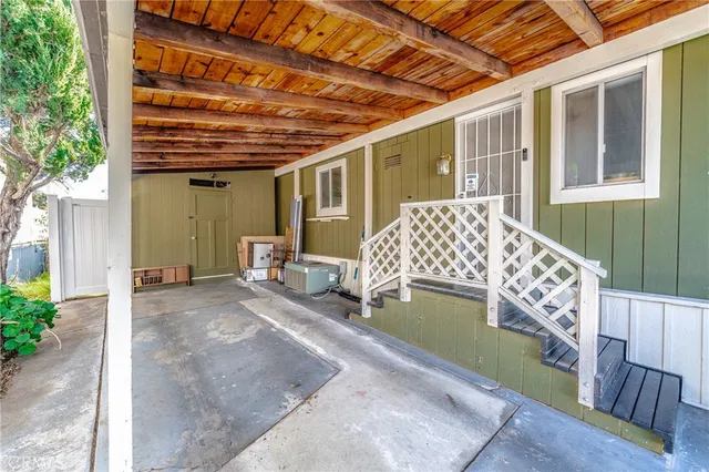 $325,000 | 23777 Mulholland Highway, Unit 86, Calabasas, CA 91302