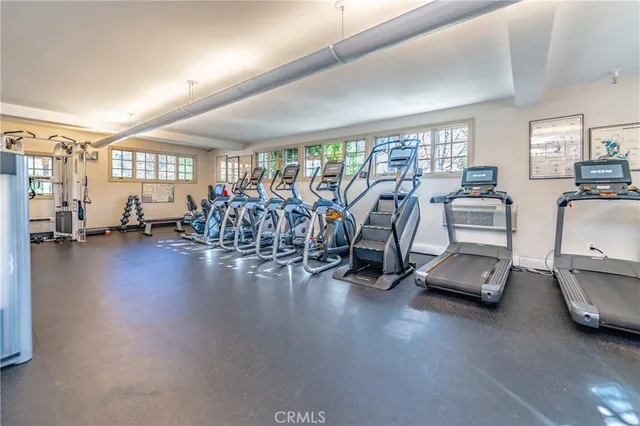 $325,000 | 23777 Mulholland Highway, Unit 86, Calabasas, CA 91302