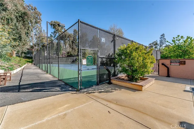 $325,000 | 23777 Mulholland Highway, Unit 86, Calabasas, CA 91302