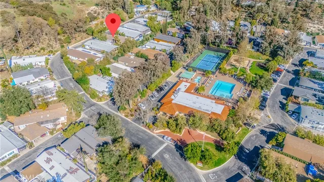 $325,000 | 23777 Mulholland Highway, Unit 86, Calabasas, CA 91302