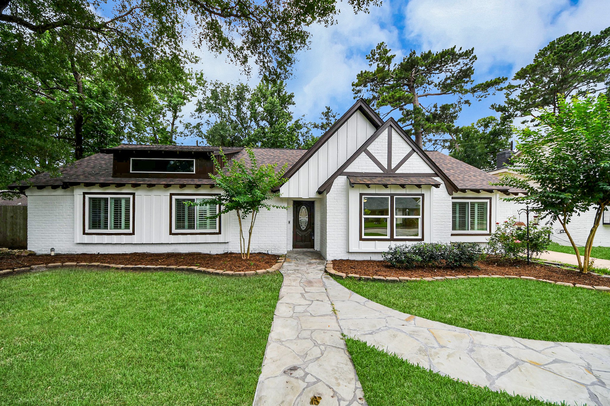 25511 Many Oak Drive Spring, TX 77380 - Photo 2 of 50
