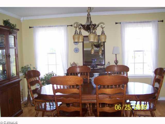 24098 Cabin Point Road Waverly, VA 23890 - Photo 8 of 12 Gallery Image 8