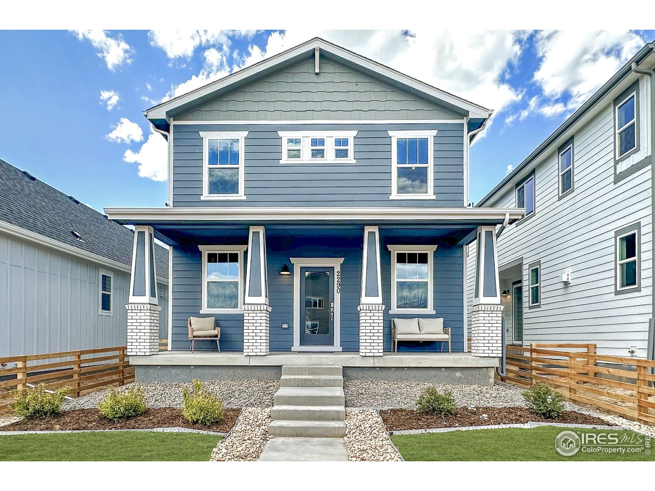Front Yard and Patio Great for Relaxing!