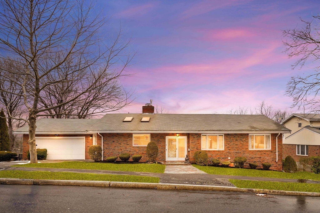 175 Shaw Road Brookline, MA 02467 - Photo 2 of 34