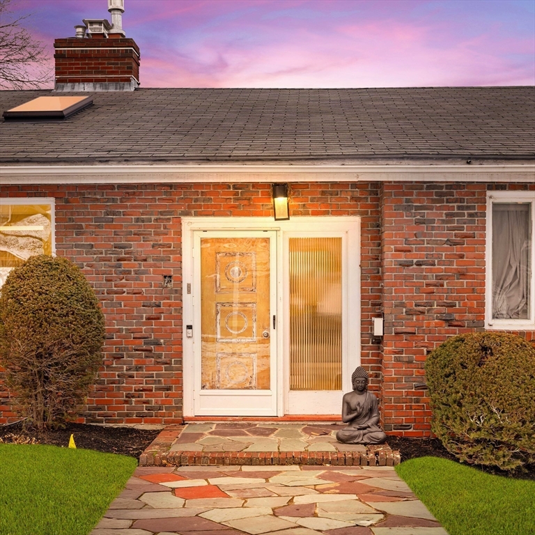 175 Shaw Road Brookline, MA 02467 - Photo 33 of 34