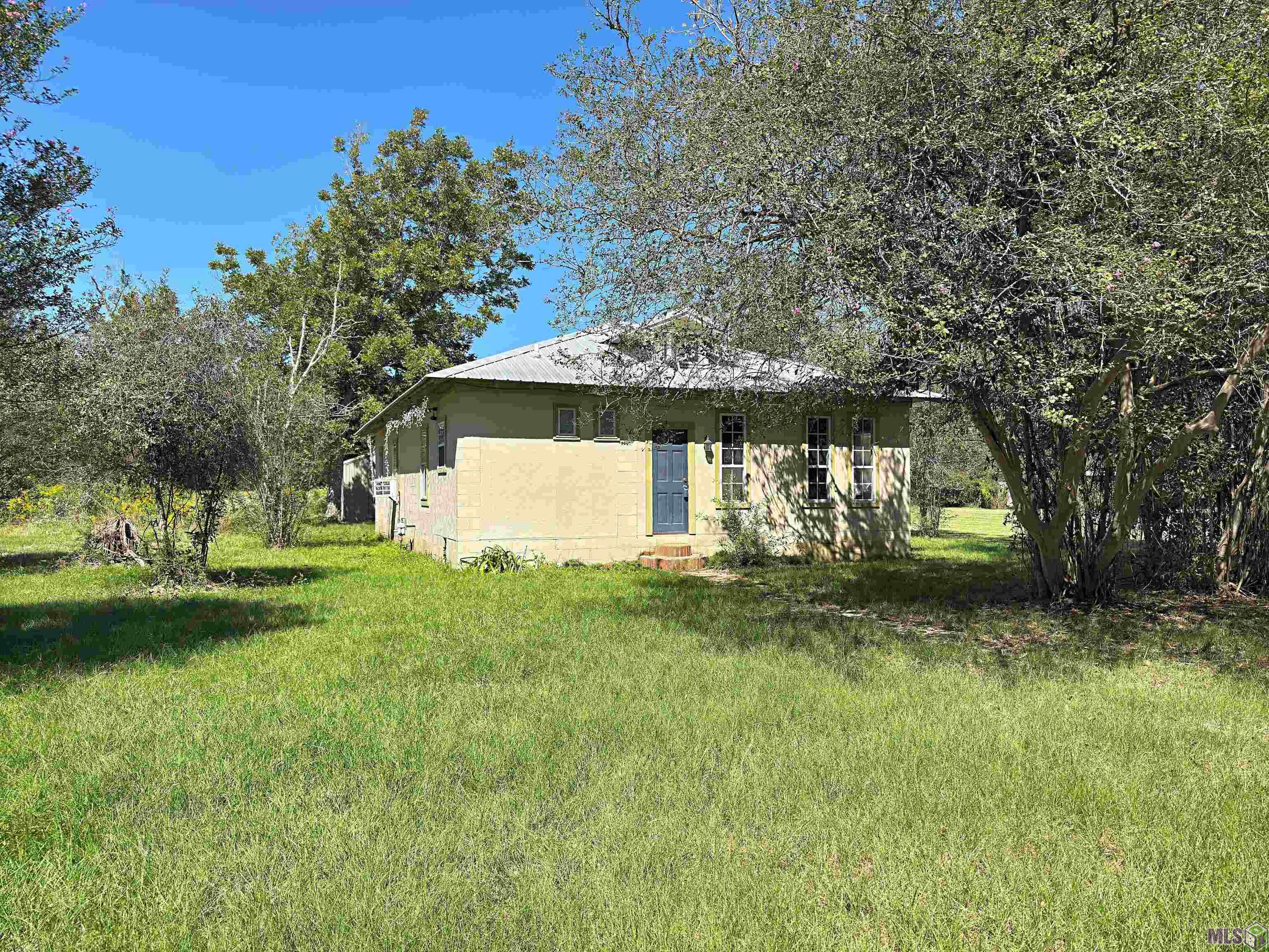 8975 Springfield Road Denham Springs, LA 70706 - Photo 16 of 17