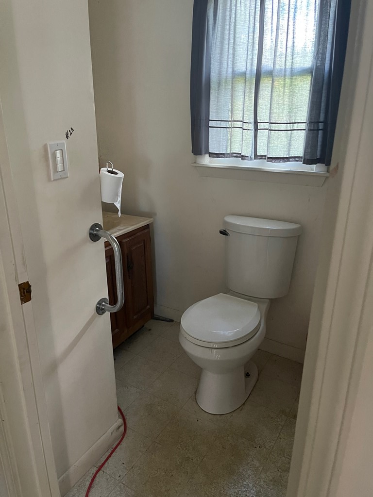 239 Boxwood Glade Spring, VA 24340 - Photo 15 of 18 Gallery Image 15