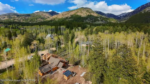 $579,000 | 40 Green Canyon Drive, Star Valley Ranch, WY 83127