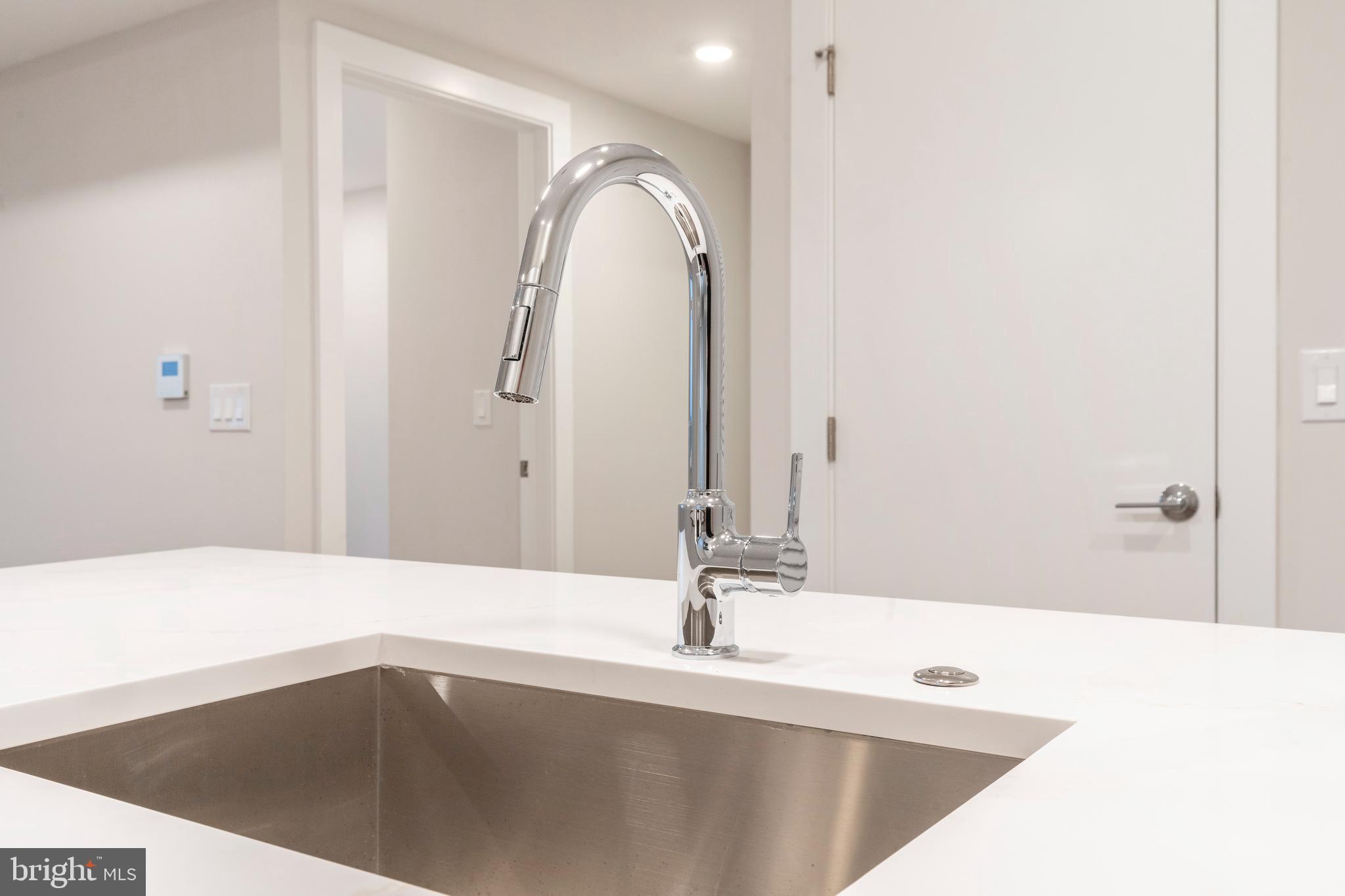 3449 Scotts Lane, Unit B314 Philadelphia, PA 19129 - Photo 9 of 19