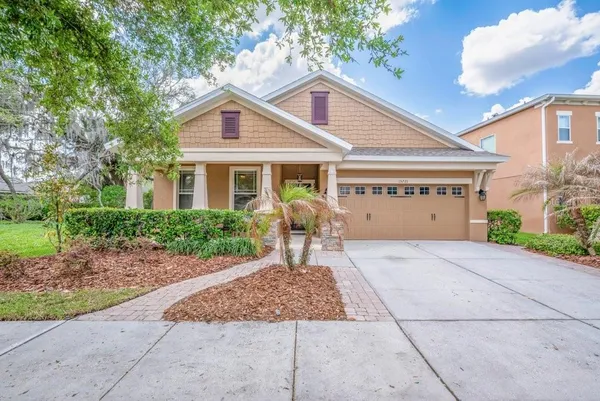 $529,900 | 15721 Oakleaf Run Drive, Lithia, FL 33547
