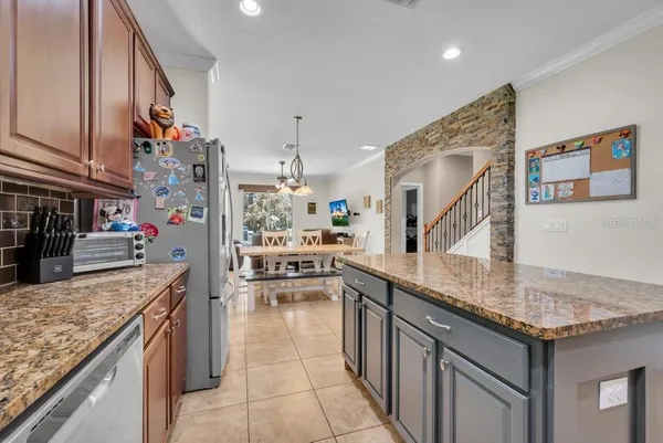 $529,900 | 15721 Oakleaf Run Drive, Lithia, FL 33547