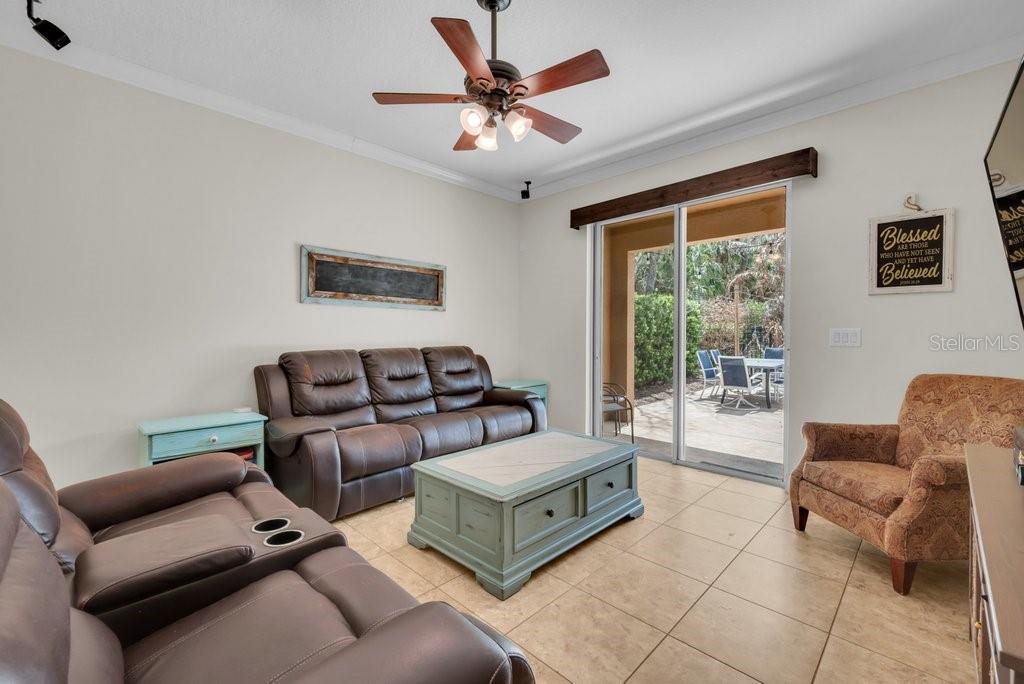 15721 Oakleaf Run Drive Lithia, FL 33547 - Photo 18 of 45