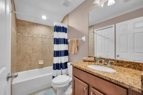 $529,900 | 15721 Oakleaf Run Drive, Lithia, FL 33547