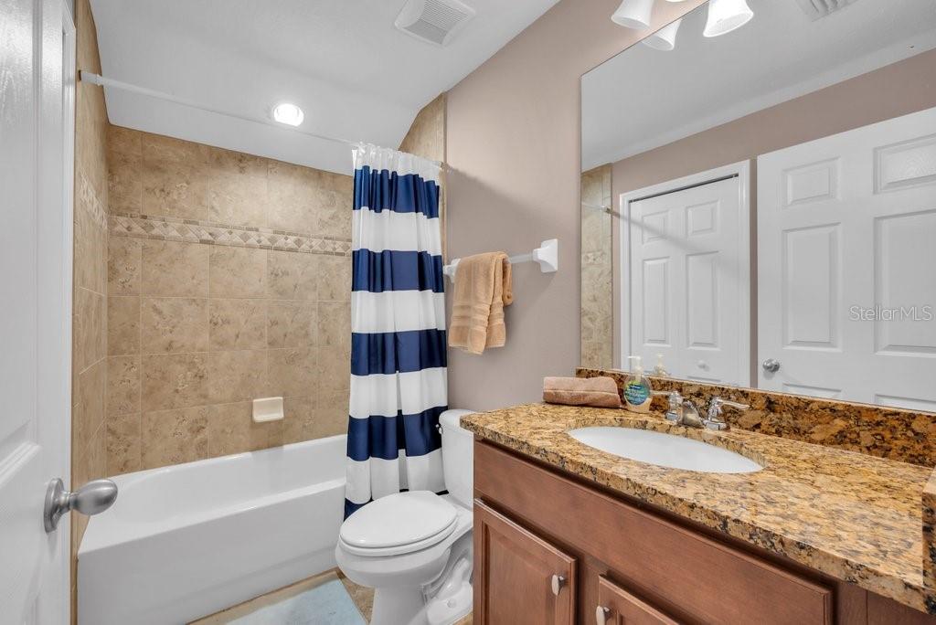 15721 Oakleaf Run Drive Lithia, FL 33547 - Photo 33 of 45