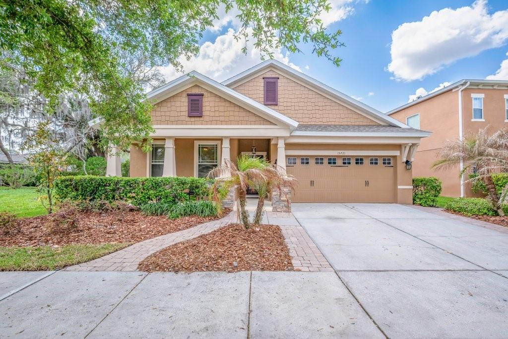 15721 Oakleaf Run Drive Lithia, FL 33547 - Photo 4 of 45