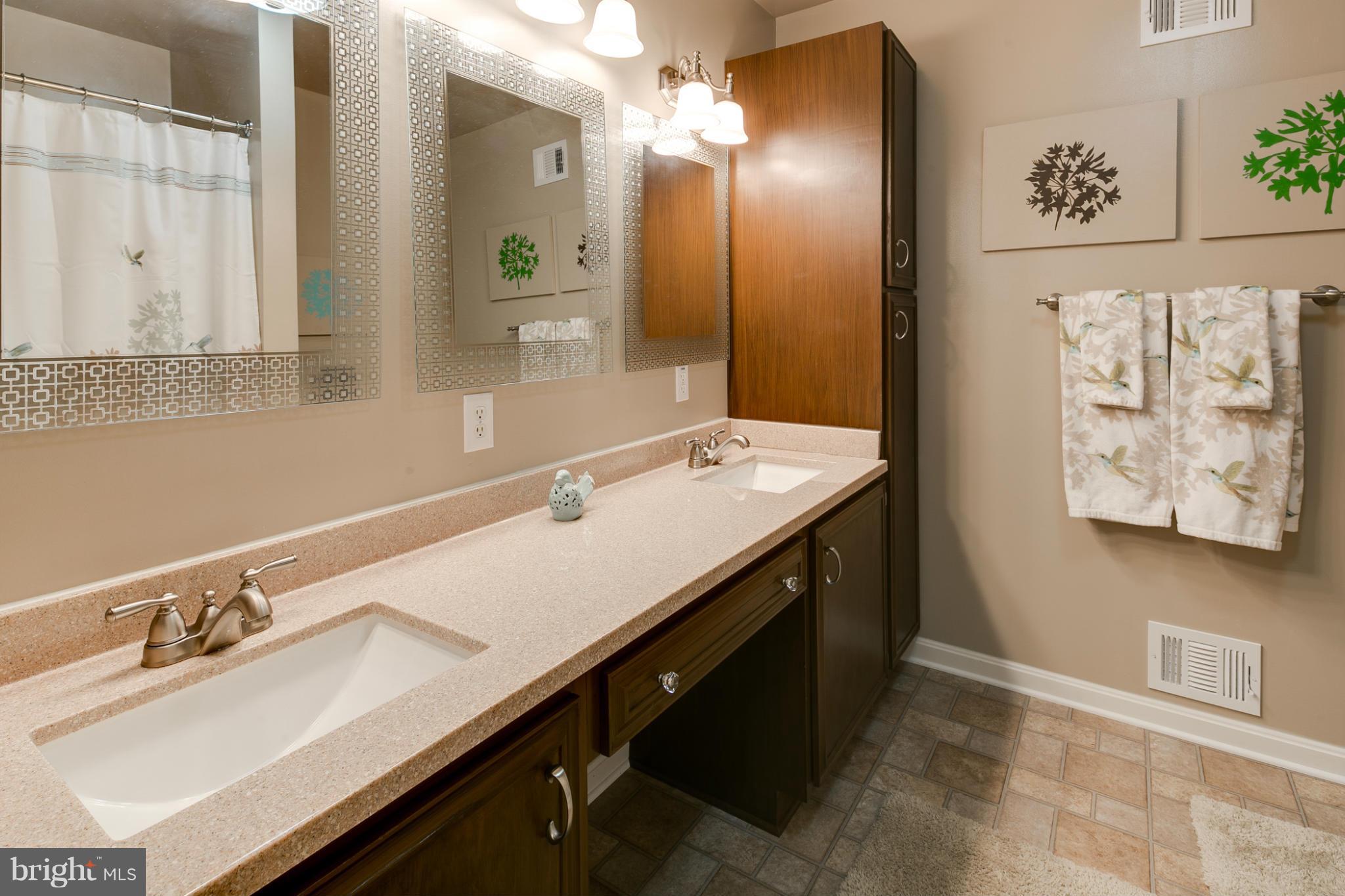 14399 Old Frederick Road Cooksville, MD 21723 - Photo 21 of 30 Bath (Master)