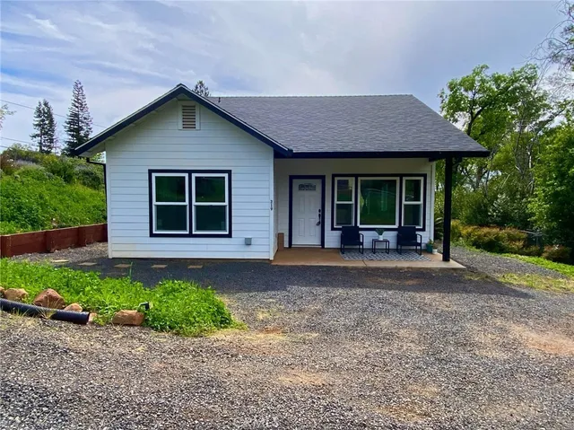 $300,000 | 319 Redbud Drive, Paradise, CA 95969