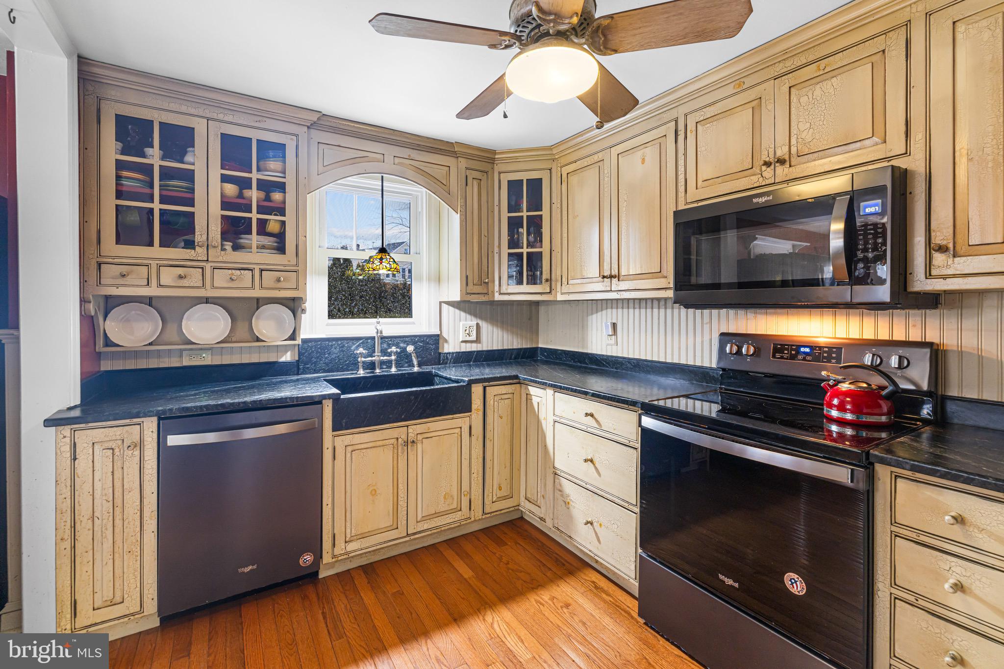 237 Byberry Road Hatboro, PA 19040 - Photo 11 of 29 Kitchen