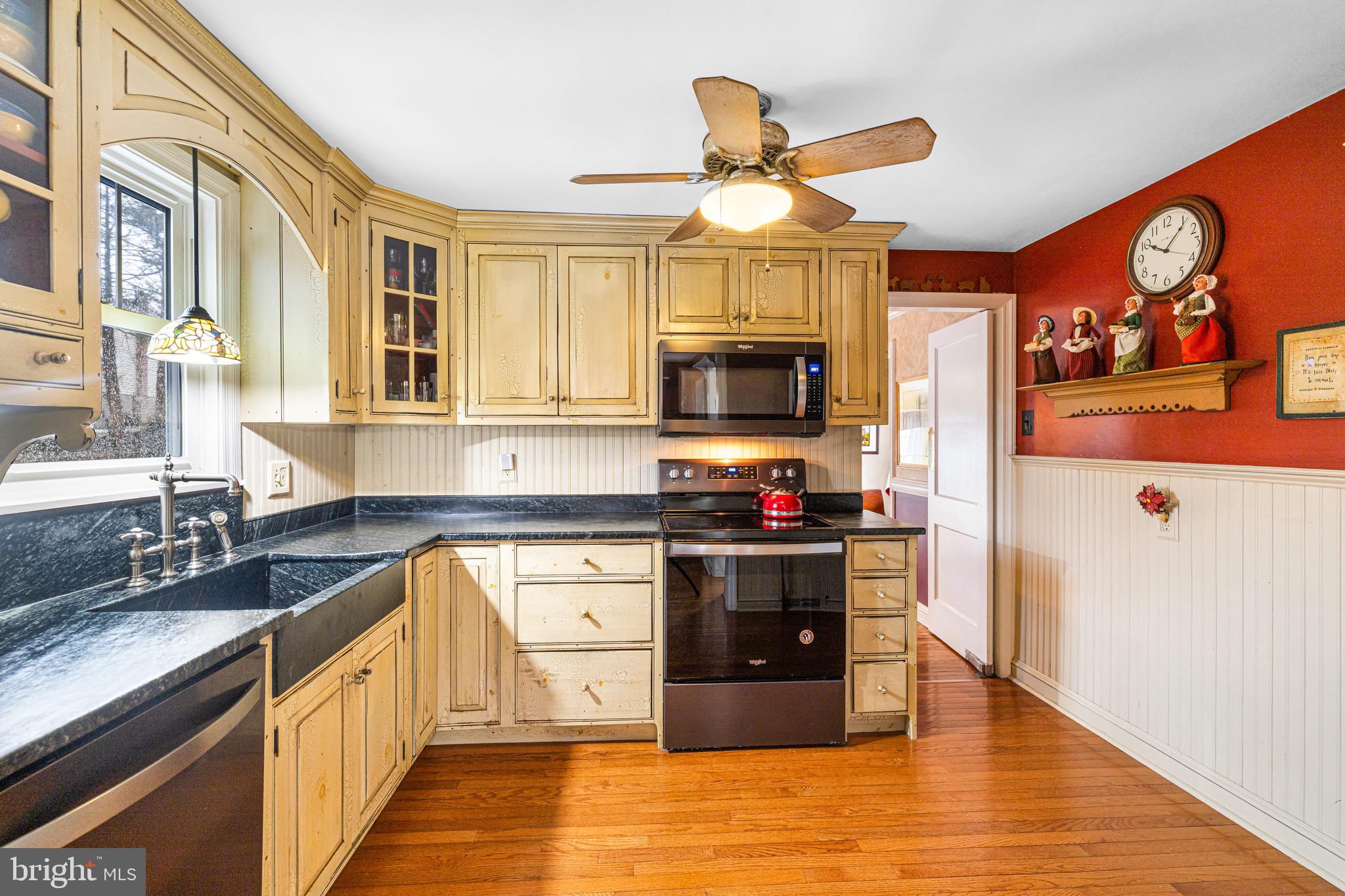 237 Byberry Road Hatboro, PA 19040 - Photo 13 of 29 Kitchen