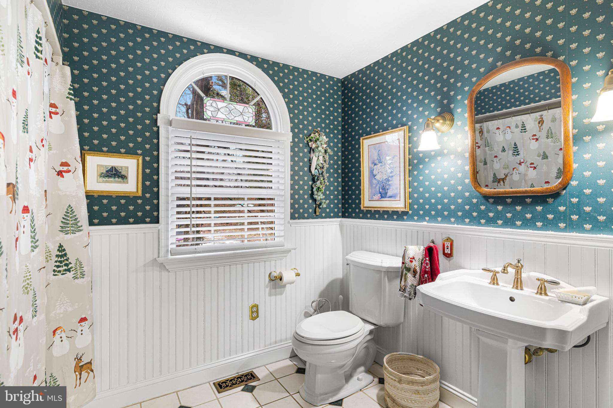 237 Byberry Road Hatboro, PA 19040 - Photo 14 of 29 1st floor bathroom