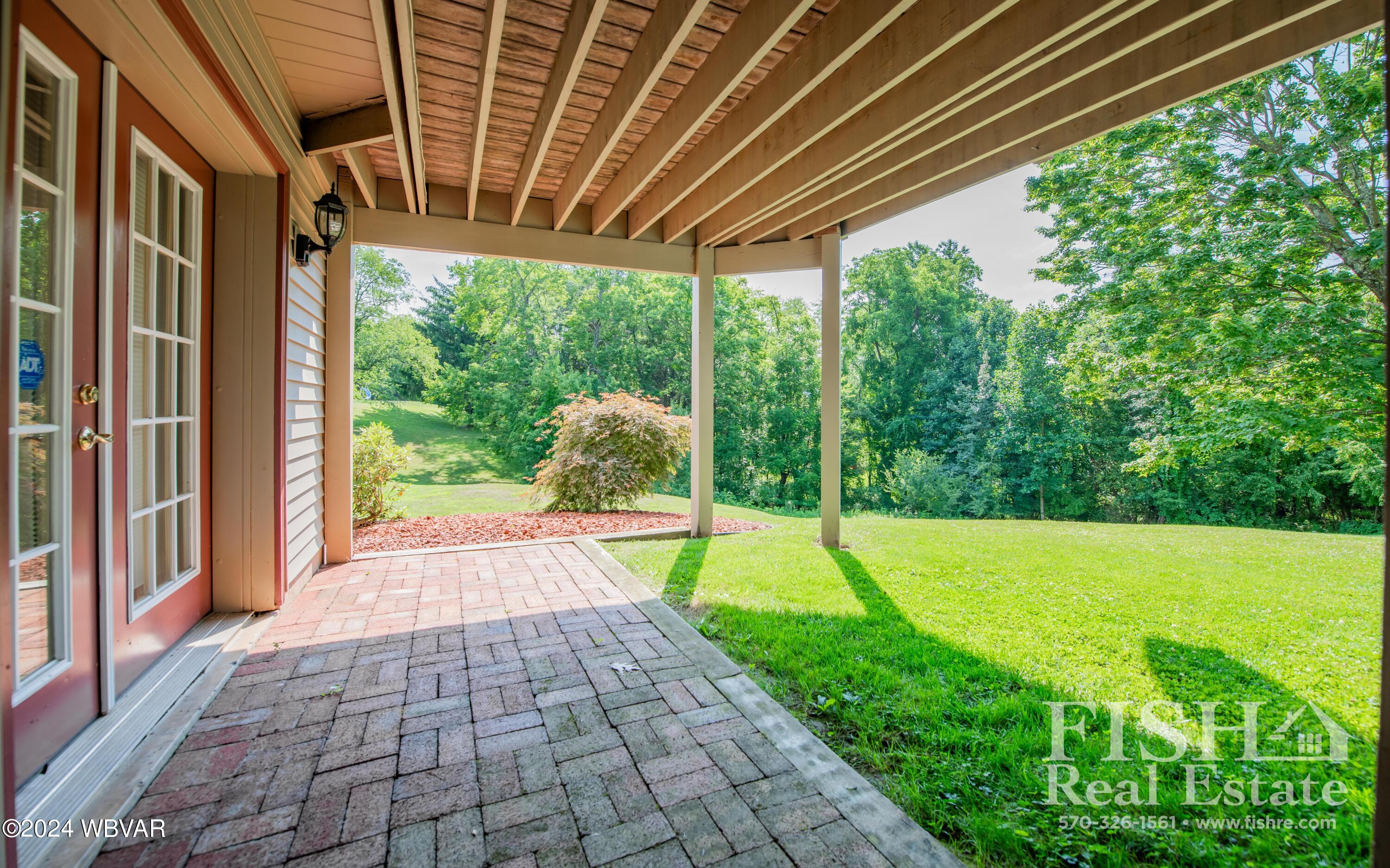 26 Hemlock Road Williamsport, PA 17701 - Photo 6 of 21 DSC_2393